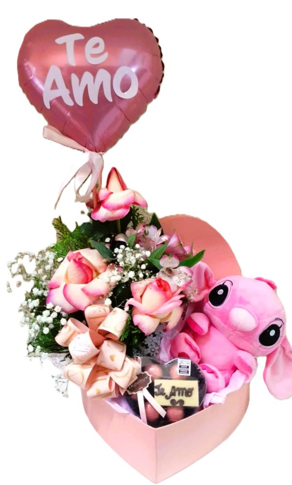 REF 487  Combo especial te amo, rosas, pelúcia  stitch, balão te amo e chocolate